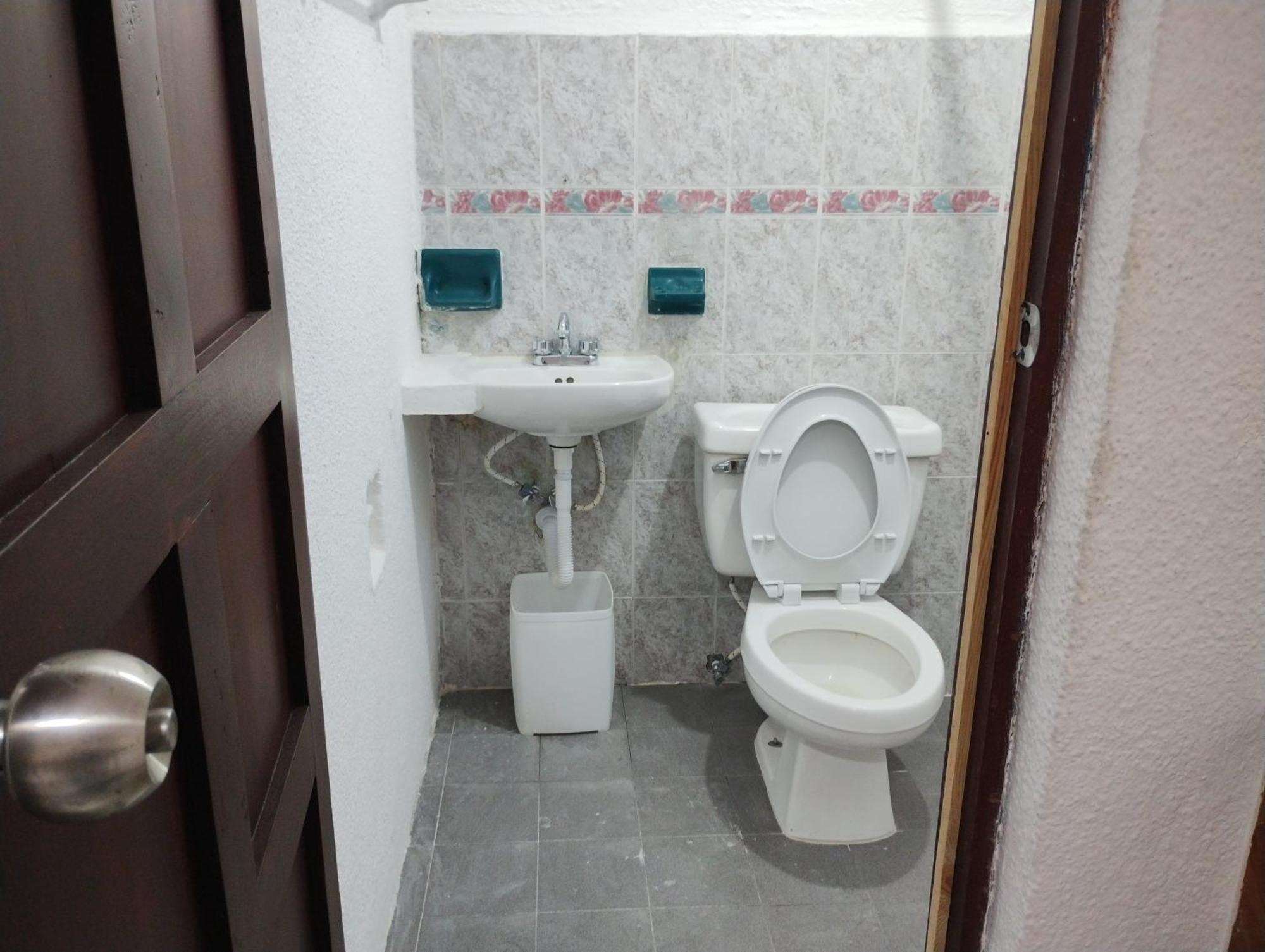 Casa De Huespedes Los Santos Cancún Extérieur photo